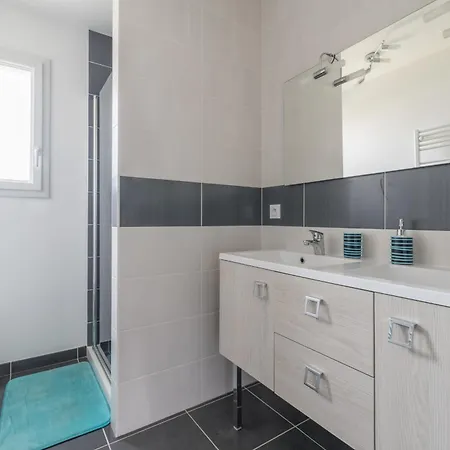 Maison Neuve Avec Terrasse Et Pergola 度假居 波尔尼克