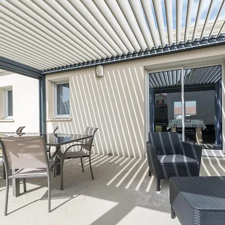 度假居 Maison Neuve Avec Terrasse Et Pergola *
